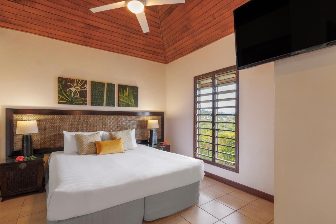 แมงโกส์ รีสอร์ต วานูอาตู Hotel พอร์ตวิลา ภายนอก รูปภาพ