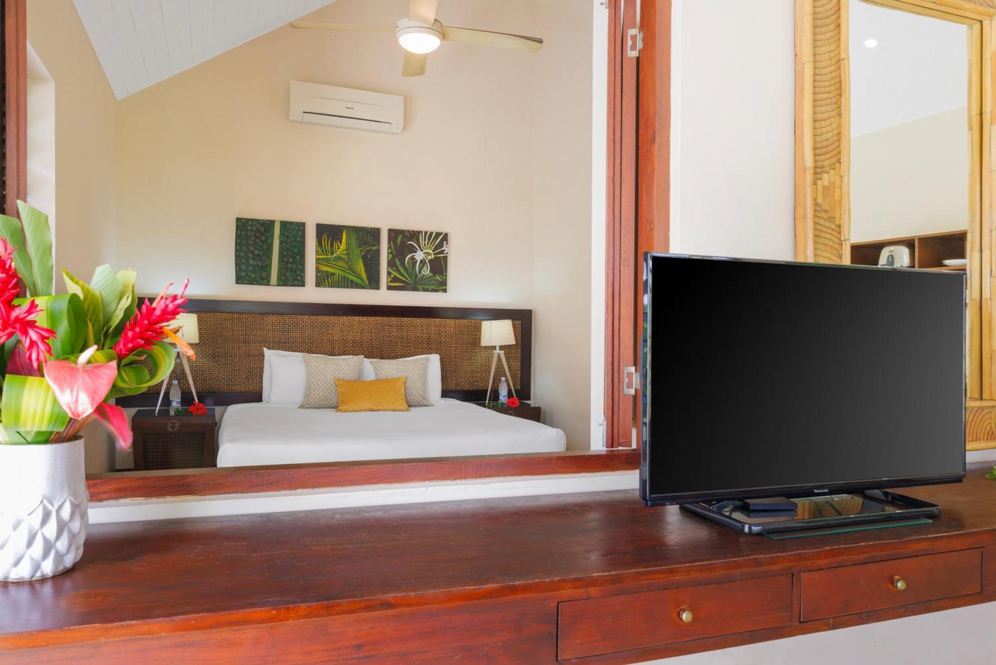 แมงโกส์ รีสอร์ต วานูอาตู Hotel พอร์ตวิลา ภายนอก รูปภาพ