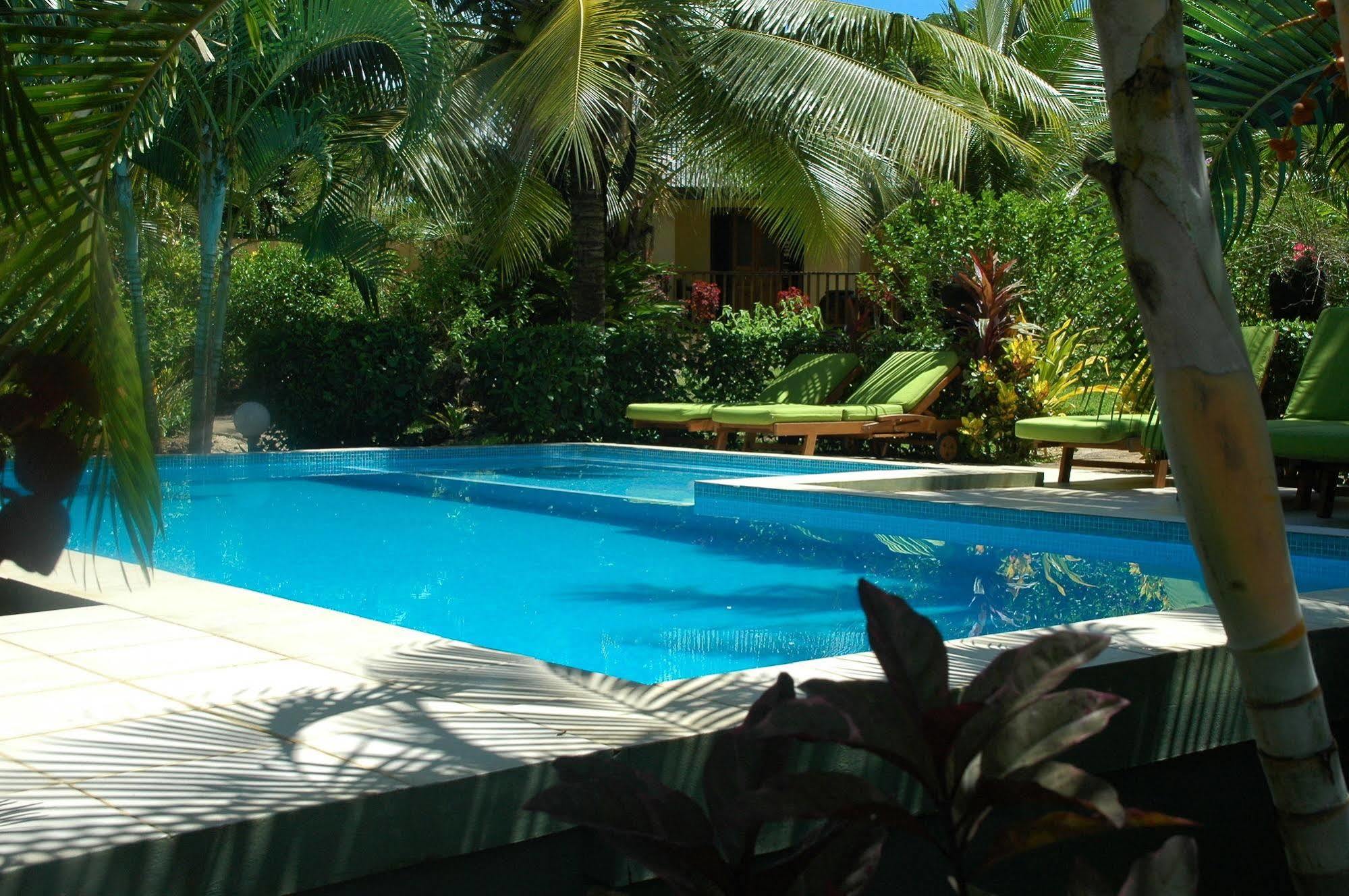 แมงโกส์ รีสอร์ต วานูอาตู Hotel พอร์ตวิลา ภายนอก รูปภาพ